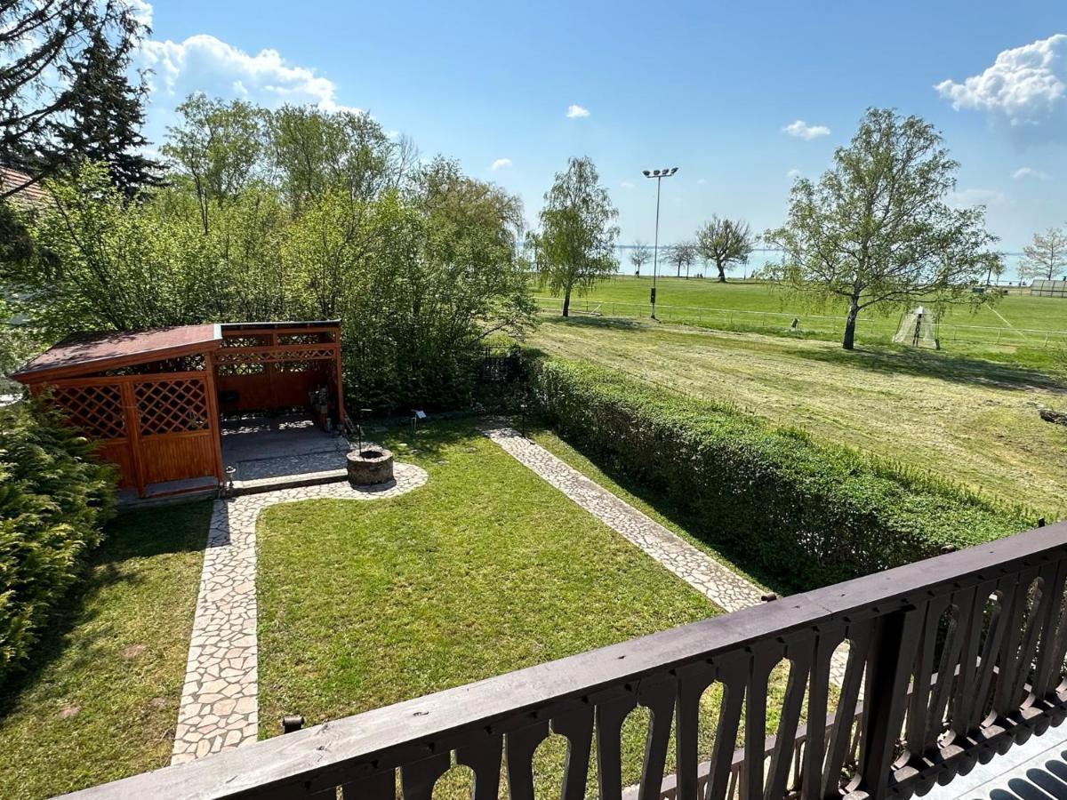 Hangulatos Balaton Parti Nyaralo รีฟฟือเลิพ ภายนอก รูปภาพ